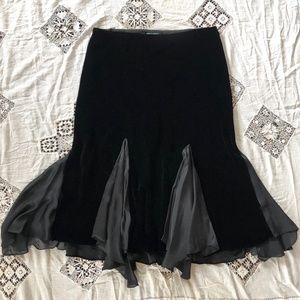LAUREN RALPH LAUREN Black Velvet Skirt Silk Handkerchief Hem